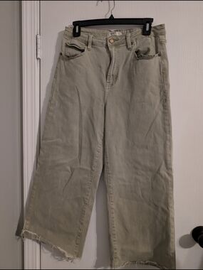 Oat New York Wide-Leg Jeans in Faded Olive